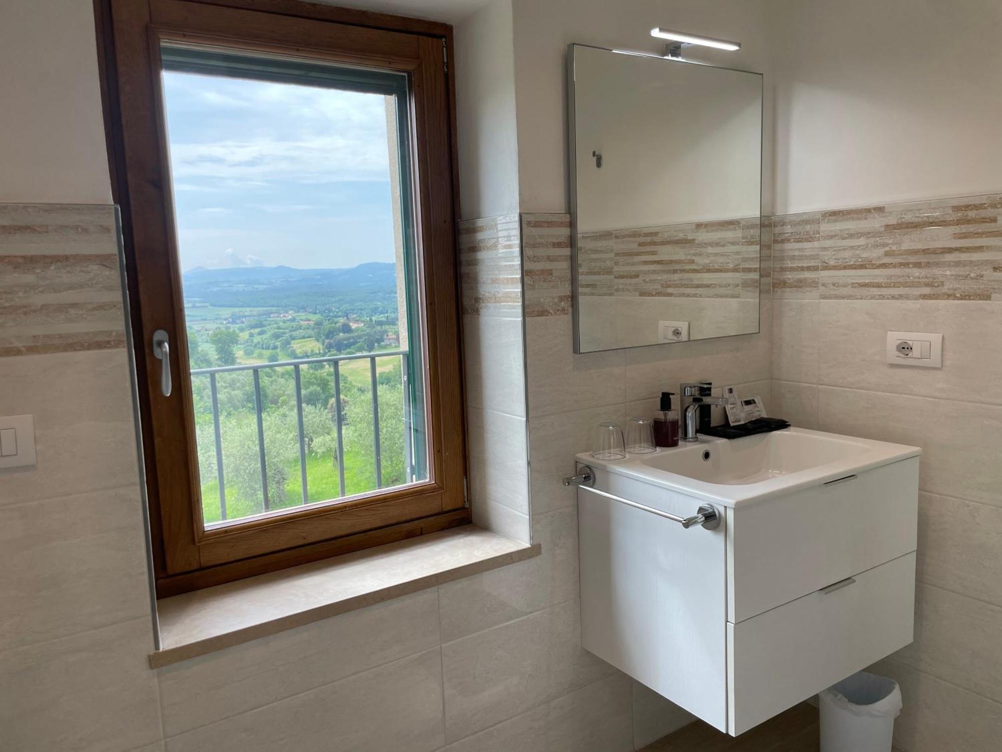 Resort Panoramico Canale Suite - Private Parking - Natural Park Сіналунґа Екстер'єр фото